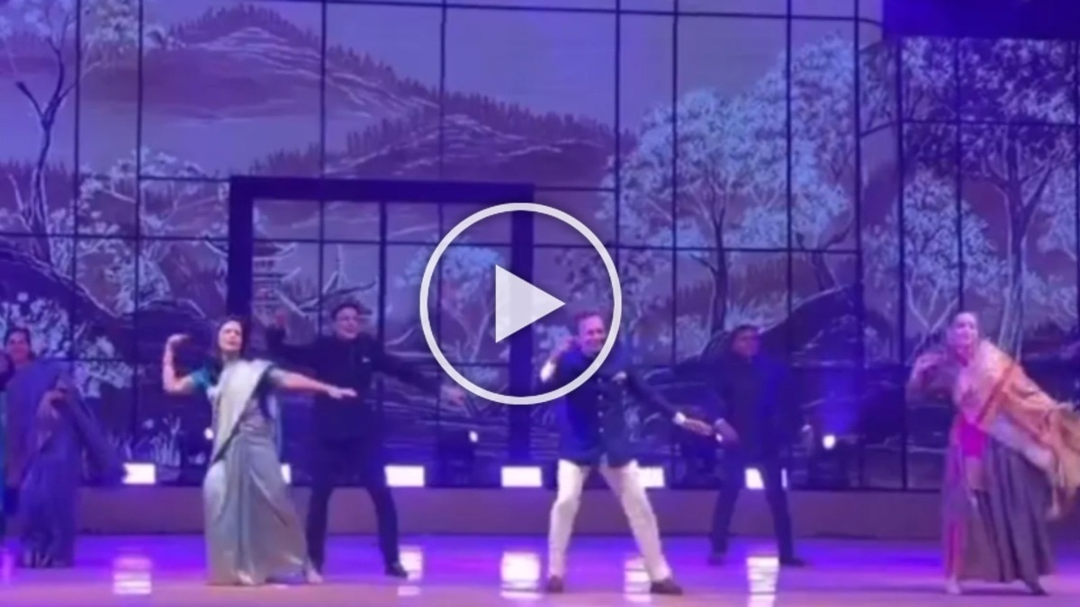 Supriya Sule Dance