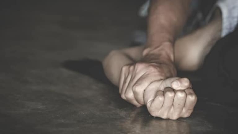 ठाण्यात केकमध्ये गुंगीचं औषध मिसळलं, महिलेला बोलावून कोर्टाजवळ केला सामूहिक अत्याचार, बर्थडे बॉय फरार Thane crime