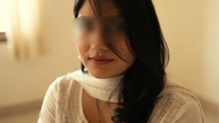 संध्याकाळी बळजबरीने खोलीत नेलं अन् शारीरिक संबंध... महिलेने दिराच्या घाणेरड्या कृत्याबद्दल सगळंच सांगितलं दिराच्या घाणेरड्या कृत्याबद्दल सगळंच सांगितलं