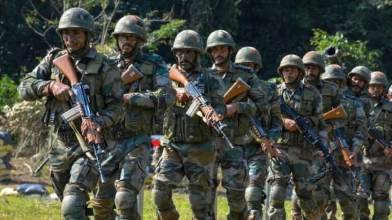 Govt Job: भारतीय सैन्यात सहभागी होण्याची सुवर्णसंधी! इंडियन आर्मीच्या नव्या प्रोग्रामसाठी लवकरच करा अप्लाय... भारतीय सैन्यात सहभागी होण्याची सुवर्णसंधी!