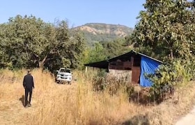 सातारा ड्रग्स प्रकरण: शिंदेच्या शिवसेनेतील 'त्या' नेत्यावर काँग्रेसकडून संशय, खळबळ उडवून देणारं नेमकं प्रकरण काय? congress maharashtra state president harshwardhan sapkal has alleged political connections in satara drugs case strongly criticizing government