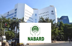 Govt Job: कोणत्याही परीक्षेशिवाय मिळवा 'नाबार्ड'मध्ये नोकरी! महिन्याला 3.85 लाख रुपये पगार अन्... महिन्याला 3.85 लाख रुपये पगार अन्...