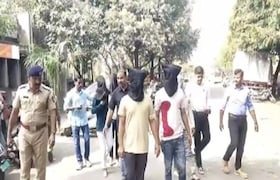 नागपुरात खळबळ! गर्लफ्रेंडवर कमेंट केली, संतापलेल्या प्रियकराने मित्राचाच काढला काटा... प्रियकराने मित्राचाच काढला काटा...