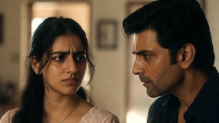 पुणे: प्रियकराची अडचण दूर करण्यासाठी तरुणीचा मोठा प्लॅन! काकाच्या बंगल्यात घुसले अन्... प्रकरण थेट पोलिसात Mumbai Tak