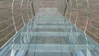 मुंबईची खबर : हायकोर्टाने आदेश देऊनही वांद्रे स्कायवॉक बंद... काम सुद्धा पूर्ण, मग नेमकं कारण काय? Mumbai Tak