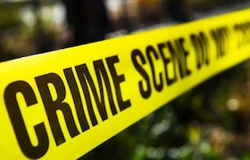 बाथरूममध्ये भयानक अवस्थेत आढळला महिलेचा मृतदेह! धक्कादायक दृश्य अन्... नेमकं प्रकरण काय? भयानक अवस्थेत आढळला महिलेचा मृतदेह!