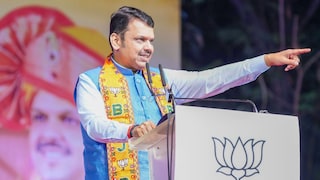 'आता तुम्ही म्हातारे झाले, तरी मुंबईत...', CM फडणवीसांची ठाकरे बंधूंवर जहरी टीका Mumbai Tak