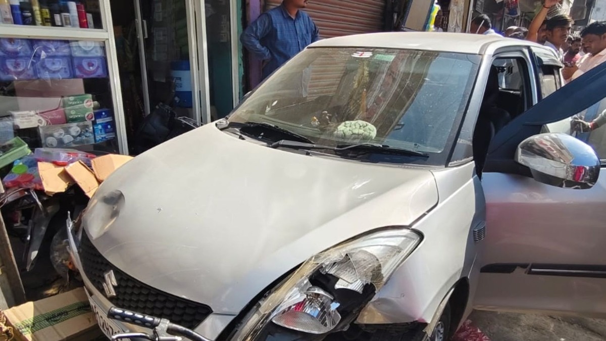 बीड : मद्यधुंद कार चालकाने दोघांना उडवलं, पळून जाण्याच्या नादात गाडी दुकानात घुसवली 