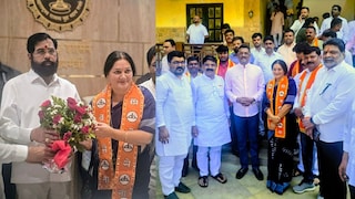 बीड जिल्ह्यात मोठी राजकीय उलथापालथ, उपमुख्यमंत्री एकनाथ शिंदेंच्या उपस्थितीत माजी आमदाराचा शिवसेनेत प्रवेश Mumbai Tak