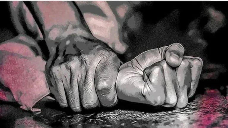 शाळकरी मुलीला चॉकलेटचं आमिष दाखवलं अन् स्कूल व्हॅनमध्येच चालकाचा 14 वर्षीय विद्यार्थीनीवर बलात्कार... Mumbai Tak