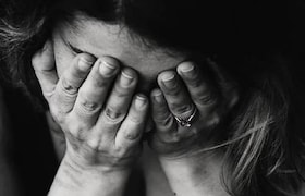 19 वर्षाच्या मेहुणीवर बंद दाराआड दाजी करत होता लैंगिक अत्याचार, आई येताच... crime news