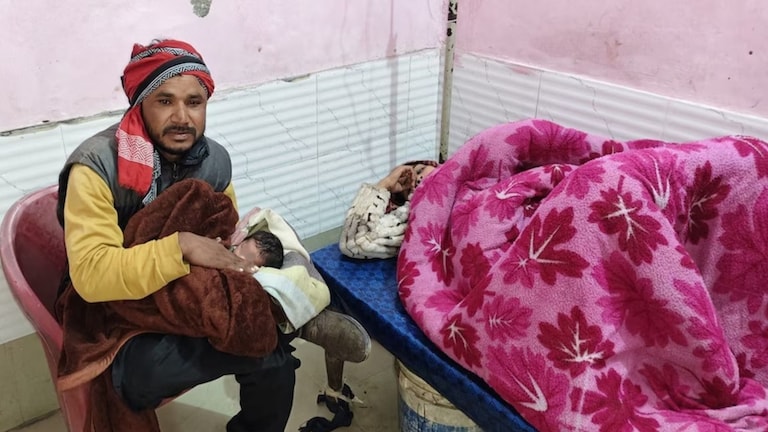 मधुचंद्राच्या रात्रीच बायकोच्या पोटात दुखू लागलं; सकाळी नवऱ्यानं गावभर वाटली मिठाई, नेमकं काय घडलं? bride gives birth on wedding night