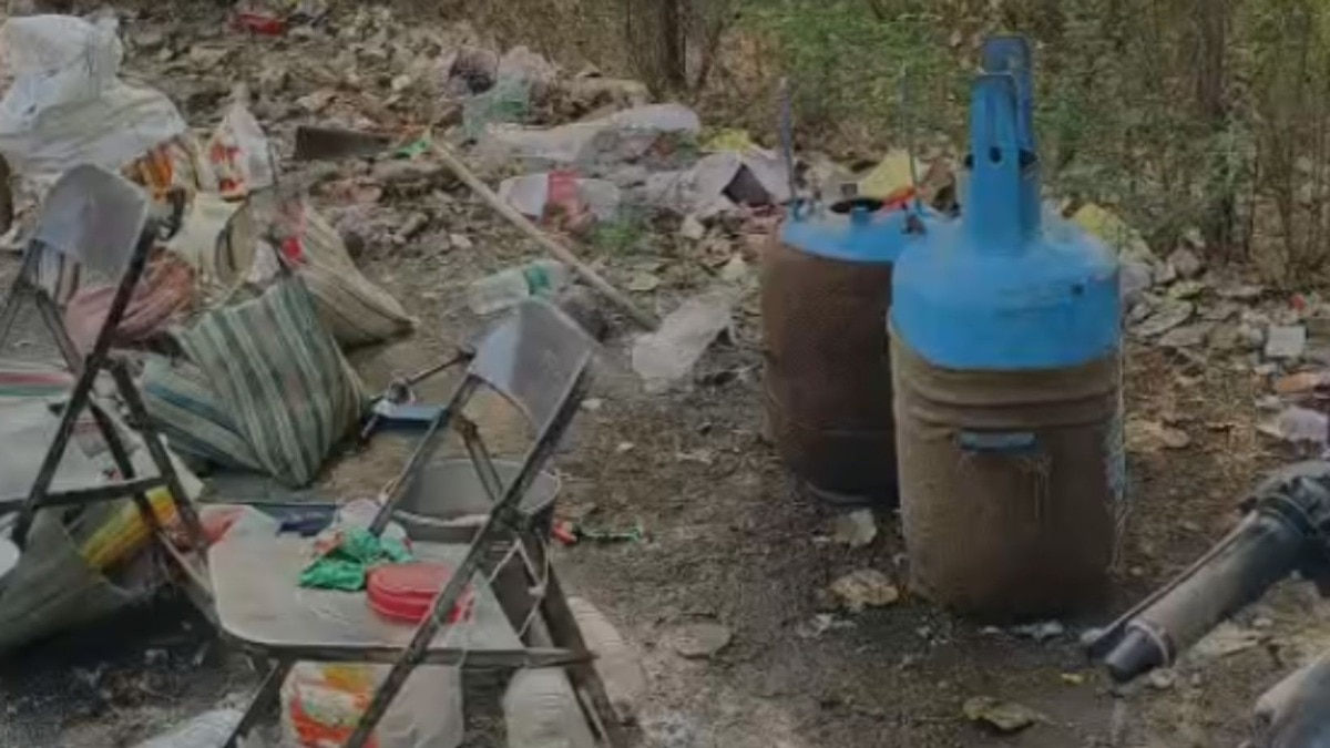 मालेगाव : प्रजासत्ताक दिनी फुग्यात गॅस भरताना सिलिंडरचा झाला स्फोट, दुर्घटनेत सात जण गंभीर जखमी 