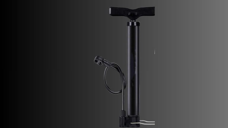 प्रेशर पंपाचा वापर करून तरुणाच्या प्रायव्हेट पार्टमध्ये हवा भरली, नंतर जीवे मारण्याची धमकी दिली, लाज आणणारा प्रकार crime news