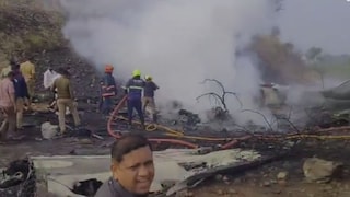 बारामतीत विमानाचा भीषण अपघात, उपमुख्यमंत्री अजित पवारांचा मृत्यू Mumbai Tak