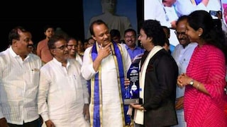 आमचा दादा लय रुबाबदार, अजूनही विश्वास बसत नाही, अजितदादांबद्दल आदर्श शिंदेंनी व्यक्त केल्या भावना Mumbai Tak