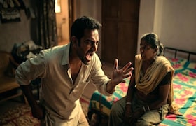 धक्कादायक! 'पत्नीच्या गर्भपाताला आई जबाबदार...' रागाच्या मुलाने आपल्या जन्मदात्या आईलाच संपवलं मुलाने आपल्या जन्मदात्या आईलाच संपवलं (AI फोटो)