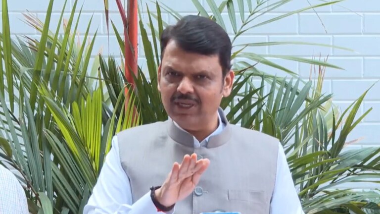 '...नाहीतर मीही अनेक गोष्टी सांगू शकतो', 'त्या' विधानाने मोठी खळबळ.. NCP विलिनीकरणावर CM फडणवीस असं का म्हणाले? otherwise i too can reveal many things why did cm fadnavis say this regarding ncp merger statement has caused a major stir in maharashtra politics