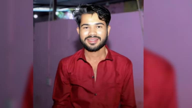 पुणे : 40 वर्षीय महिलेनं 25 वर्षाच्या तरुणाला ओढलं प्रेमाच्या जाळ्यात; 6 वर्षानंतर प्रकरण हाताबाहेर जाताच...नेमकं काय घडलं? Pune Crime