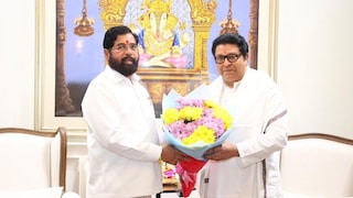 "...भाऊ पळवला", राज ठाकरे आणि एकनाथ शिंदेंच्या भेटीनंतर शिंदेसेनेची प्रतिक्रिया, नेमकं काय घडलं? Mumbai Tak