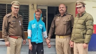 भाच्याच्या बायकोसोबत मामाचे अनैतिक संबंध, प्रेमासाठी मामाने भाच्याचा चिरला गळा; मध्यरात्री रंगला थरार Mumbai Tak