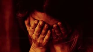 सॅनिटायझर ओतून गर्लफ्रेंडच्या गुप्तांगाला लावली आग, बॉयफ्रेंडचं सैतानी कृत्य; नेमकं कारण काय? Mumbai Tak