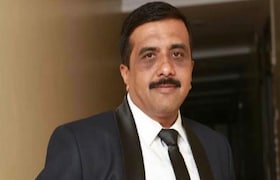 पुणे : बिल्डरच्या फसवणुकीमुळे सेवानिवृत्त अधिकारी नैराश्यात, सातव्या मजल्यावरून उडी मारून संपवलं जीवन Pune Crime