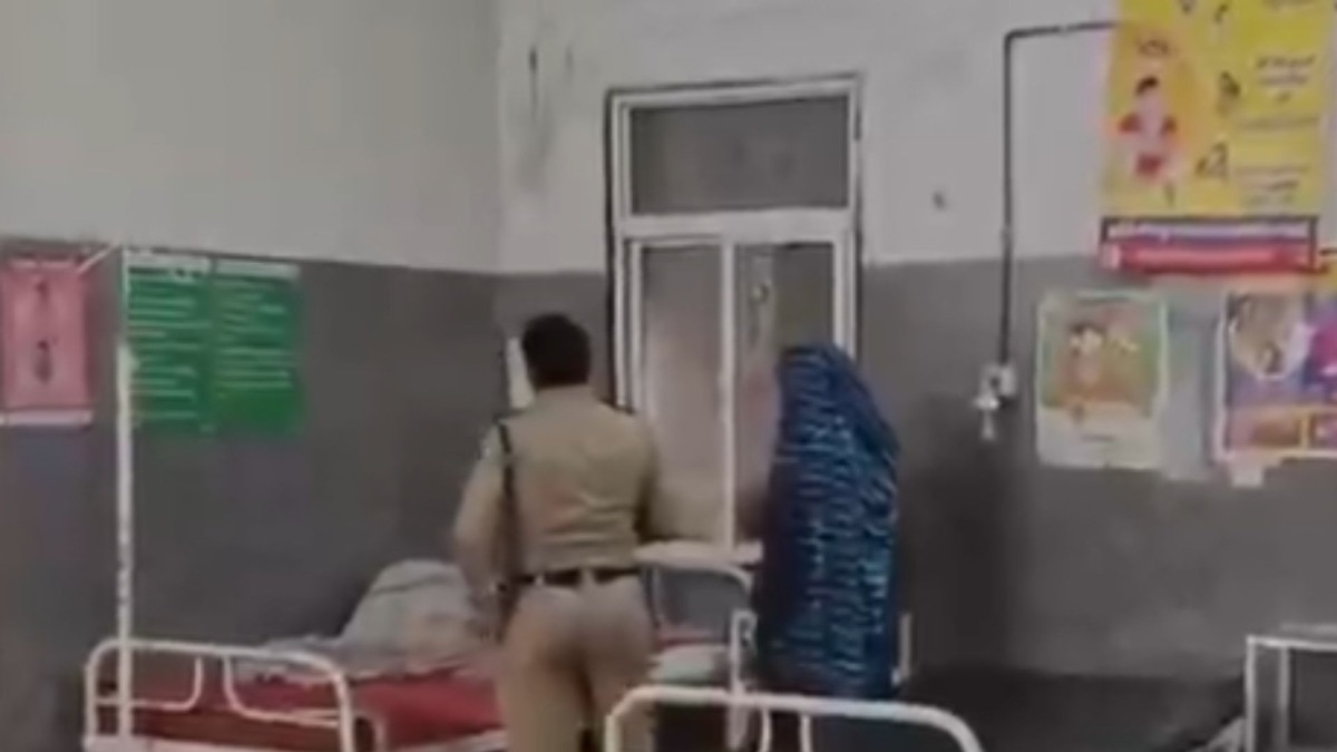 10 वीच्या विद्यार्थिनीने शाळेच्या बाथरुममध्ये दिला बाळाला जन्म, गणिताचा पेपर सुरु असतानाच पोटात वेदना, माहिती मिळताच कान्हा फरार 