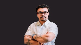 'सर्वांसमोर सर्व काही...' वाल्मिक कराडच्या मुलाची सोशल मीडिया पोस्ट, बीड पुन्हा चर्चेत Mumbai Tak