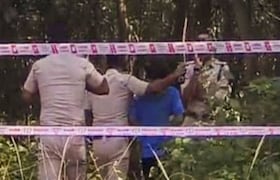 हतबल दीर धाय मोकलून रडला, डोळ्यासमोरच मित्रांनी वहिनीवर केला सामुहिक बलात्कार, कानाला बंदुक लावून... Crime News Uttarakhand