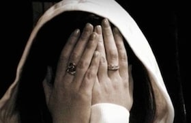 41 वर्षीय मालकीणीवर लैंगिक अत्याचार, 'त्या' एका कारणाने तरुण घ्यायचा गैरफायदा, अखेर रंगेहाथ पकडले Crime news