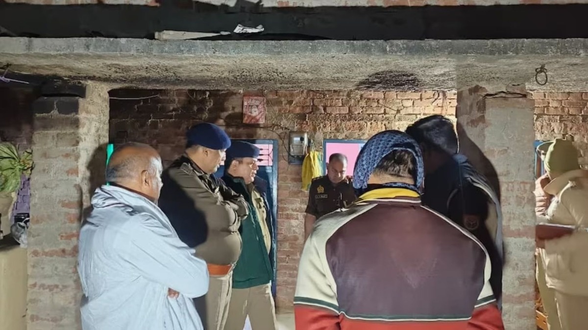 आई-बाप, भाऊ अन् आजी...मुलाने कुऱ्हाडीने वार करुन सर्वांना संपवलं, नेमकं काय घडलं?  