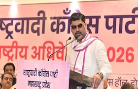 Dhananjay munde : धनंजय मुंडेंना क्लीन चीट, अंजली दमानियांचे आरोप लोकायुक्तांनी फेटाळले! Dhananjay munde