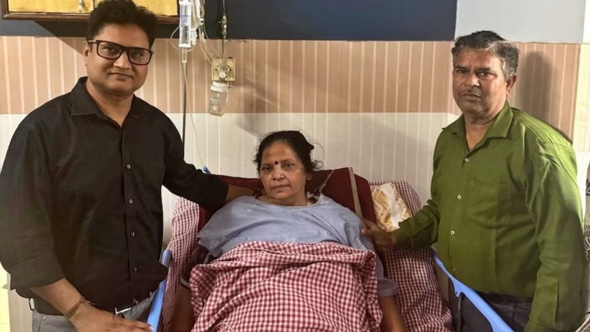 डॉक्टरांनी महिलेला 'ब्रेन डेड' घोषित केलं, व्हेंटिलेटर काढलं; अंत्यसंस्काराची तयारी अन् रुग्णवाहिकेतून नेताना जागी झाली 