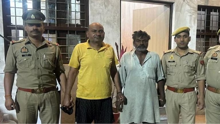 सुट्टी दिली नाही म्हणून सिक्युरिटी गार्ड खवळला, बँक मॅनेजरला गोळ्याच घातल्या; राष्ट्रीयकृत बँकेतील धक्कादायक घटना Security guard kills Bank Manager