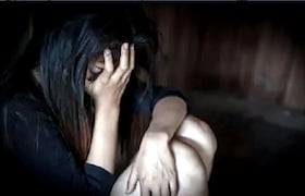 ब्लॅकमेलिंगचा थरार! शरीरसुख, पैसे अन् दागिने; 12 वीत शिकणारी मुलगी कशी अडकली वर्गमित्राच्या जाळ्यात? Crime News