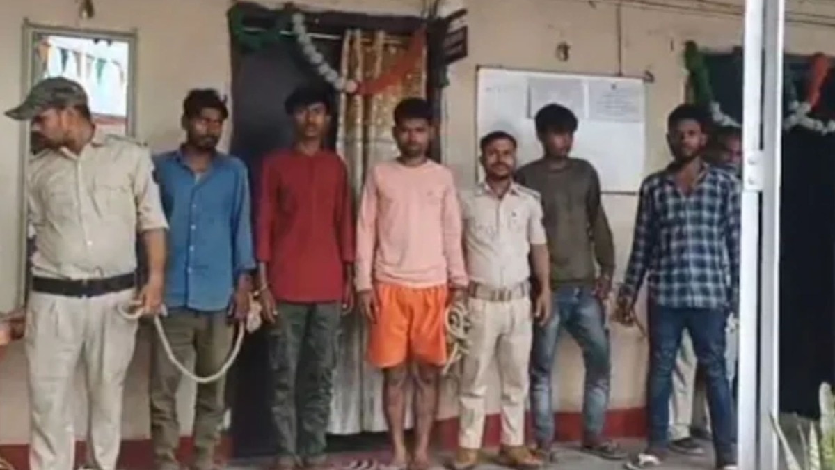 'या' कारणावरुन चिडला अन् थेट मित्राचे शिर धडावेगळे केले, तलवारीच्या टोकावर ठेवले अन् गावभर नाचला; हादरवून टाकणारं प्रकरण