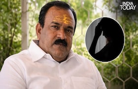 भयंकर... “भोंदूबाबा अशोक खरात राजकारण्यांना अल्पवयीन मुली पुरवत होता, अन् स्वत:ही...” Mumbai Tak