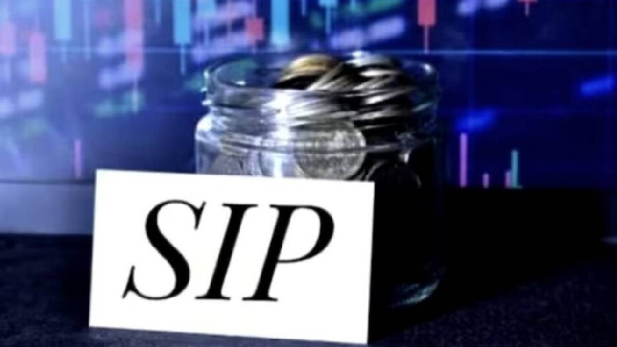 Personal Finance: वयाच्या 40व्या वर्षी मिळवा 3 कोटी रुपये, SIP लय भारी!