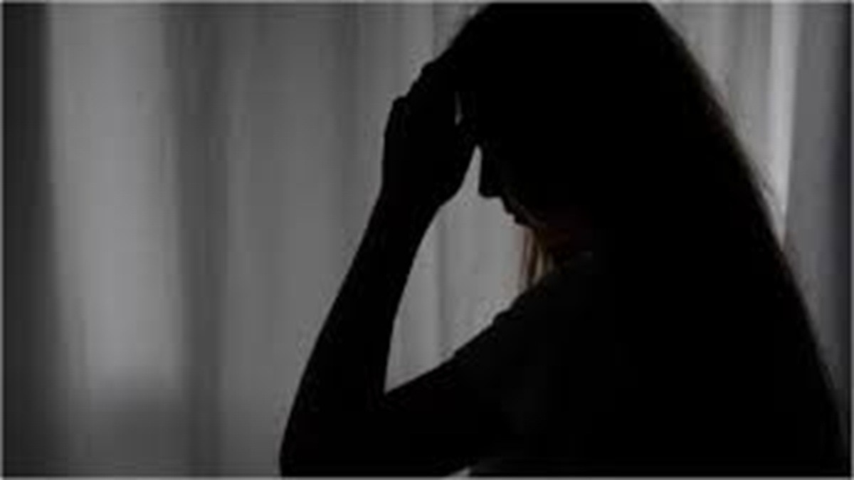 लिव्ह-इन पार्टनर महिलेच्या दोन मुलींवरच बलात्कार, 14 वर्षांची मुलगी 38 वर्षाच्या पुरुषामुळे गर्भवती