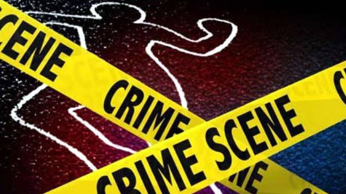 17 वर्षीय मुलीने प्रियकरासाठी आईलाच संपवले, बेडरुममध्ये पुरला मृतदेह; वर्षभरानंतर 'असं' बाहेर आलं प्रकरण