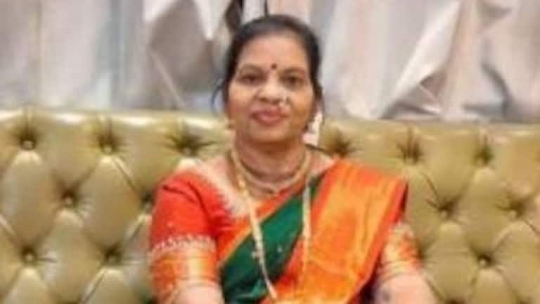 पुणे : राम जन्मोत्सव मिरवणुकीदरम्यान, डीजेच्या कर्णकर्कश आवाजाने महिलेचा मृत्यू Pune news