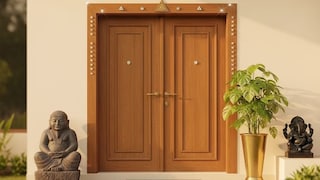 'त्या' बंद दरवाजाचे गूढ, महाराष्ट्रातील 'या' सरकारी इमारतीचा पश्चिम दरवाजा का असतो बंद? Mumbai Tak