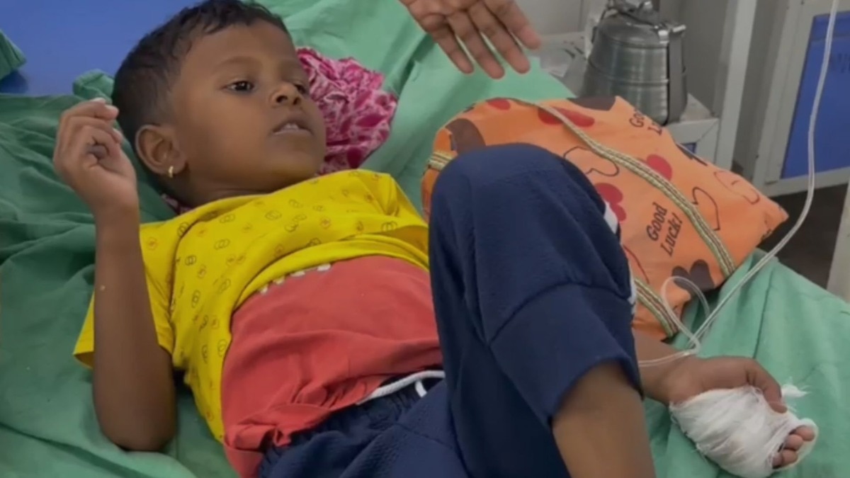 पंढरपूर : उजव्या हाताच्या बोटात वेदना, डॉक्टरांनी केले डाव्या हाताच्या बोटाचे ऑपरेशन; उपजिल्हा रुग्णालयातील प्रकार