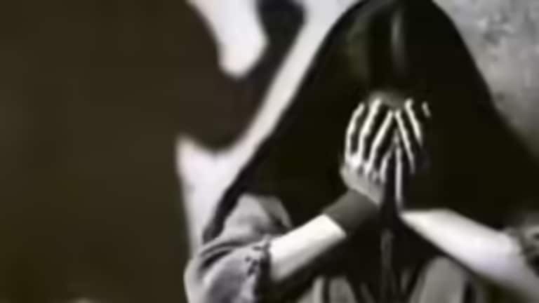 पत्नीचा मर्डर केल्याने वडील तुरुंगात; ज्याच्याकडे आश्रयासाठी गेली त्या मामानेच केला भाचीवर बलात्कार UP Crime News