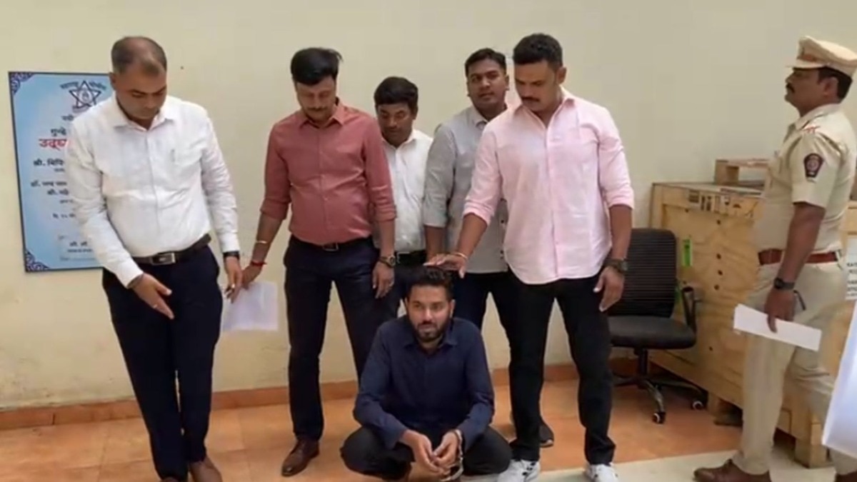 नवी मुंबईतील 10 वी पास भामट्याने महिलांचं केलं लैंगिक शोषण! डॉक्टर, शास्त्रज्ञ अन् अधिकारी असल्याचं सांगायचा