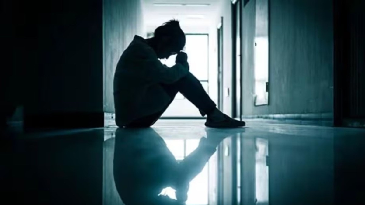 नववीत शिकणाऱ्या मुलीवर 10 जणांनी केला बलात्कार, मुलीनं स्वत:च सांगितली अत्याचाराची कहाणी