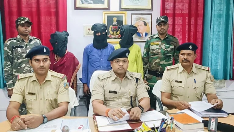 चार वर्षांपासून काकीसोबत अनैतिक संबंध, शेवटी पुतण्या आक्षेपार्ह अवस्थेत सापडलाच! काकाने काय केलं बघा.. Crime News