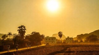 Maharashtra Weather : सूर्यदेव आग ओकणार, 'या' 15 जिल्ह्यांचं खरं नाही, IMD चा अलर्ट Mumbai Tak