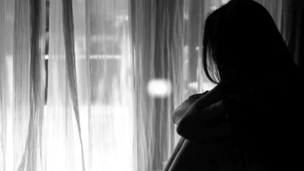 Pune security guard shailesh kumar minor rape case pregnancy pocso updates 